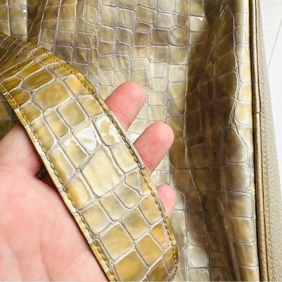 Brighton Cher Rare/Retired Bronze Croc Embossed Leather Shoulder Bag - Picture 9 of 13